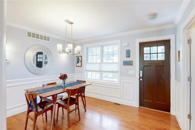 945 Bullocks Point Ave, Riverside, RI 02915 - photo 4