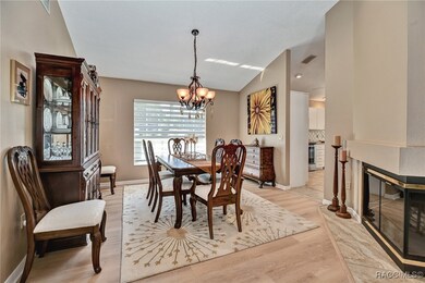 DINING AREA 1