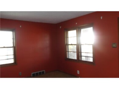 314 N 6th Ave, Beech Grove, IN 46107 - photo 4