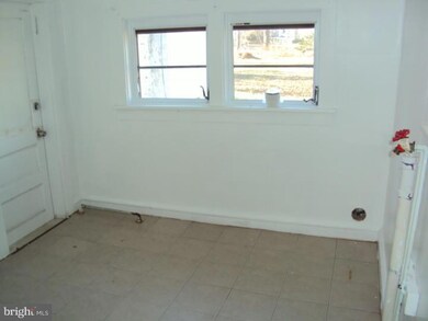 206 N Main St unit B, Clayton, NJ 08312 - photo 4