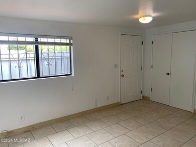 2023 E Hawthorne St unit 2, Tucson, AZ 85719 - photo 6