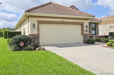 1252 W Skymont Path, Hernando, FL 34442 - photo 3