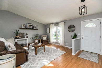 40 Clive Dr NW, Cedar Rapids, IA 52405 - photo 6