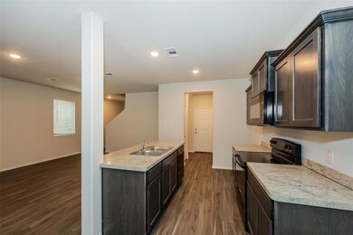 1404 Jonah Ln, Ennis, TX 75119 - photo 2