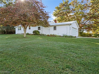 4160 Roselawn Ave SW, Massillon, OH 44646 - photo 2