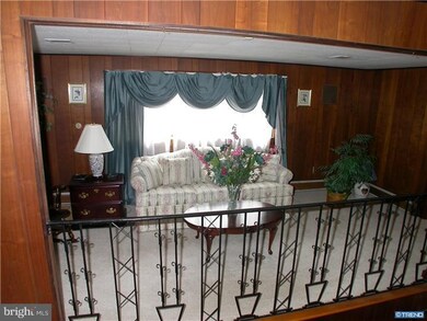 802 W 13th St, New Castle, DE 19720 - photo 7