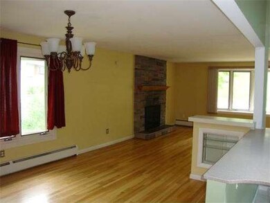 123 Winifred Ave, Worcester, MA 01602 - photo 3