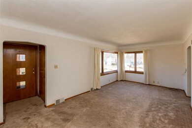 1111 20th St SW, Cedar Rapids, IA 52404 - photo 5