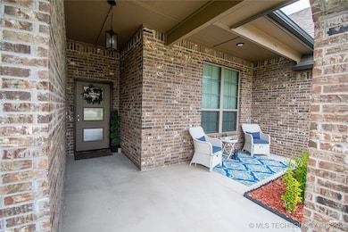 190 N Castle St, Skiatook, OK 74070 - photo 5