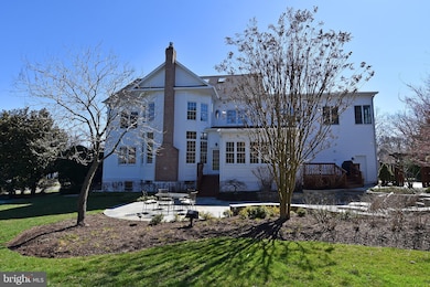 3358 V Ln, Oakton, VA 22124 - photo 2