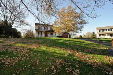 4461 Windfield Cir, Emmaus, PA 18049 - photo 2