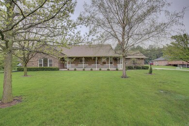 606 S Harrison St, Philo, IL 61864 - photo 3