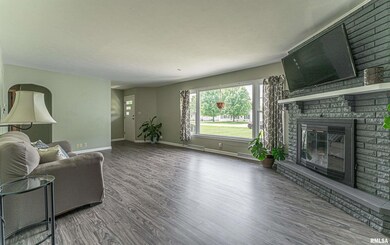 1614 N Ottawa St, Lincoln, IL 62656 - photo 5