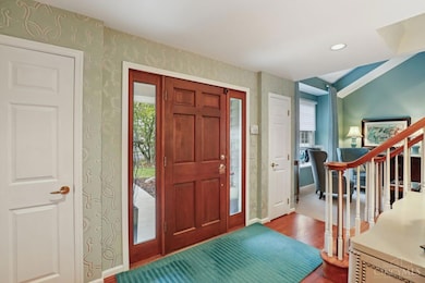 9850 Village View Ct, Cincinnati, OH 45241 - photo 4