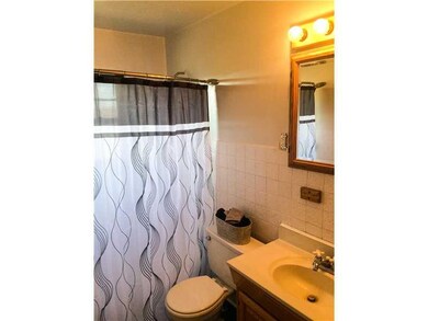 Full Bath. First floor full bathroom.