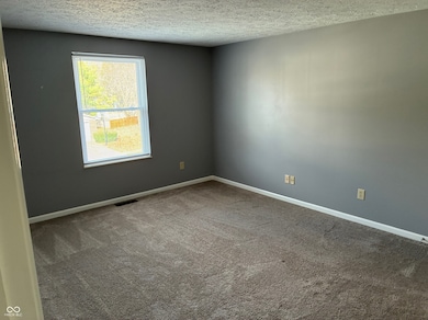 7687 Madden Ln, Fishers, IN 46038 - photo 3