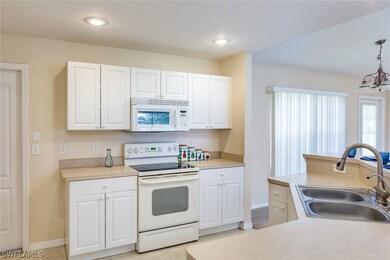 3001 NE 6th Place, Cape Coral, FL 33909 - photo 7