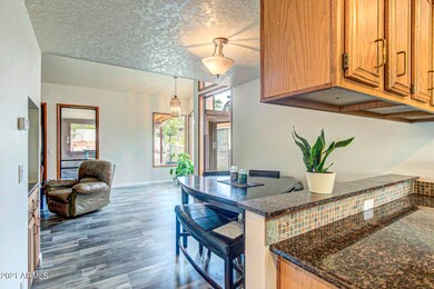 Kitchen/Dining
