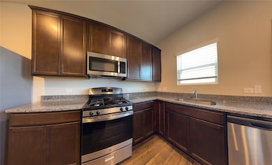 129 Tall Grass Dr, Andice, TX 78628 - photo 7