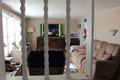 100 E Madison St, Atlanta, IN 46031 - photo 4