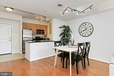 Clarendon 1021 unit 713, Arlington, VA 22201 - photo 7