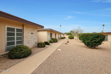 14021 N Palm Ridge Dr W, Sun City, AZ 85351 - photo 6