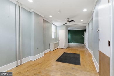 1337 E Snyder Ave, Philadelphia, PA 19148 - photo 4