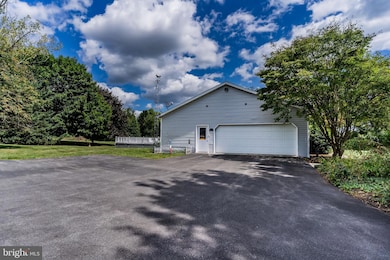 71 Hoover Rd, Carlisle, PA 17015 - photo 7