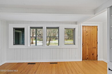 18-web-or-mls-941-meadow-ln
