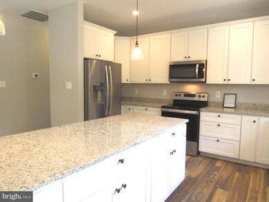 35700 Chief Rd, Mechanicsville, MD 20659 - photo 6