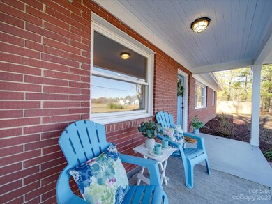 523 N Central Ave, Locust, NC 28097 - photo 4