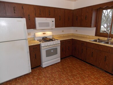 2513 Berry Ct unit 4, Waukegan, IL 60085 - photo 5
