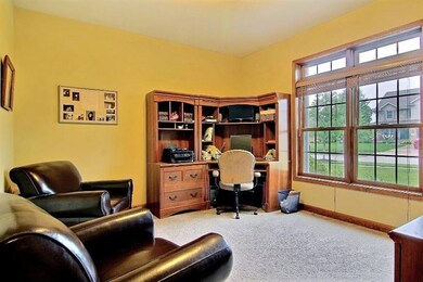 701 Pennock Cir, Crown Point, IN 46307 - photo 6