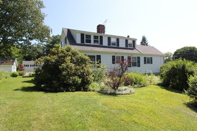 178 Ocean House Rd Cape-large-002-033-Ba