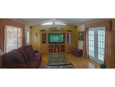 16 Locust Glen Ct, Cranston, RI 02921 - photo 7