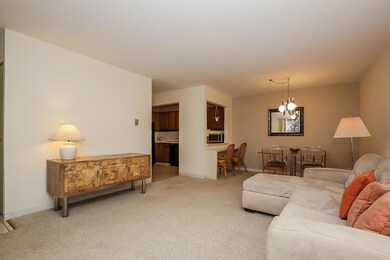 800 Bearses Way unit 3EB, Hyannis, MA 02601 - photo 7