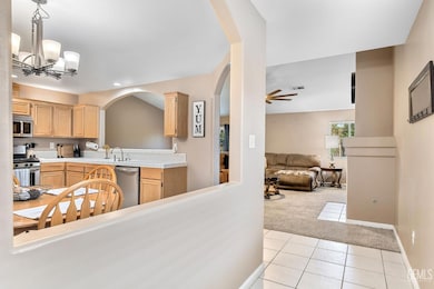 5510 Stillwater Dr, Bakersfield, CA 93313 - photo 6