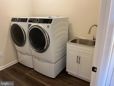 1782 Meridian Dr, Hagerstown, MD 21742 - photo 4