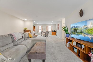 06-Living Room