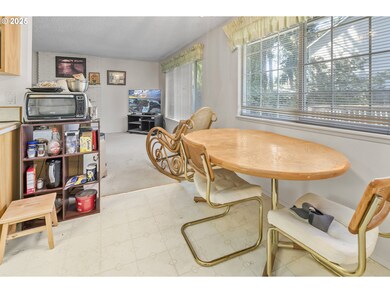 19885 SW Wright St, Beaverton, OR 97007 - photo 5