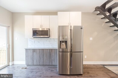 1258 N Hollywood St, Philadelphia, PA 19121 - photo 5