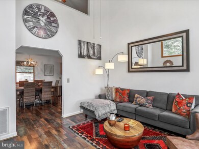 74 Apache Heights Ln, Berkeley Springs, WV 25411 - photo 4