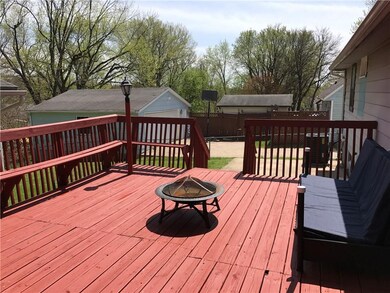 7405 SW 13th St, Des Moines, IA 50315 - photo 6