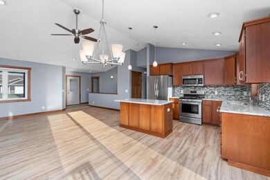 239 Prairie Rd New Richmond-9.jpg