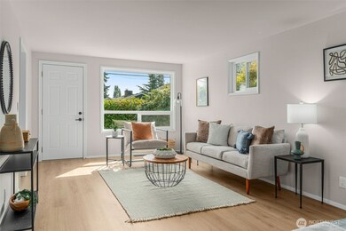 724 N 104th St, Seattle, WA 98133 - photo 6