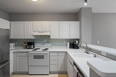 680 N 2nd St unit 403, Minneapolis, MN 55401 - photo 7
