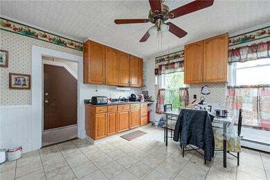 32 Vine St, Woonsocket, RI 02895 - photo 7