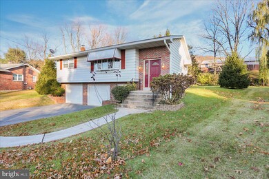 1809 Scindo Ct, Reading, PA 19604 - photo 2
