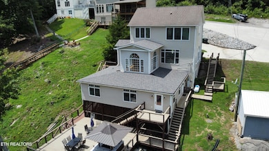 202 Jessee Back Deck View