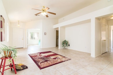 LIVING ROOM 3